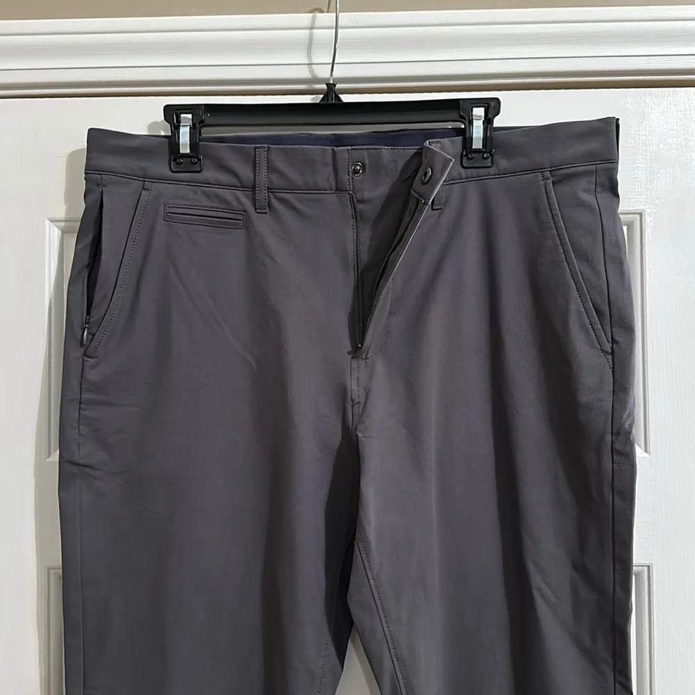 J.Crew 1040 Athletic tapered-fit tech pant in Bedford Coal Grey (35x30)